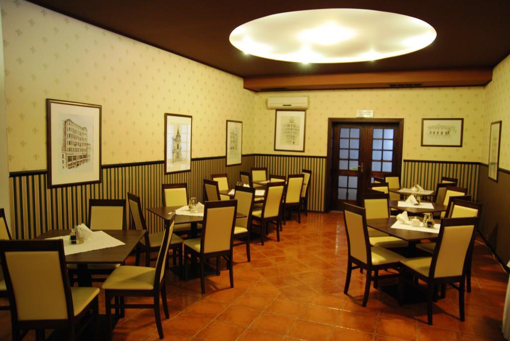 Hotel Swiatowit Łódź Extérieur photo