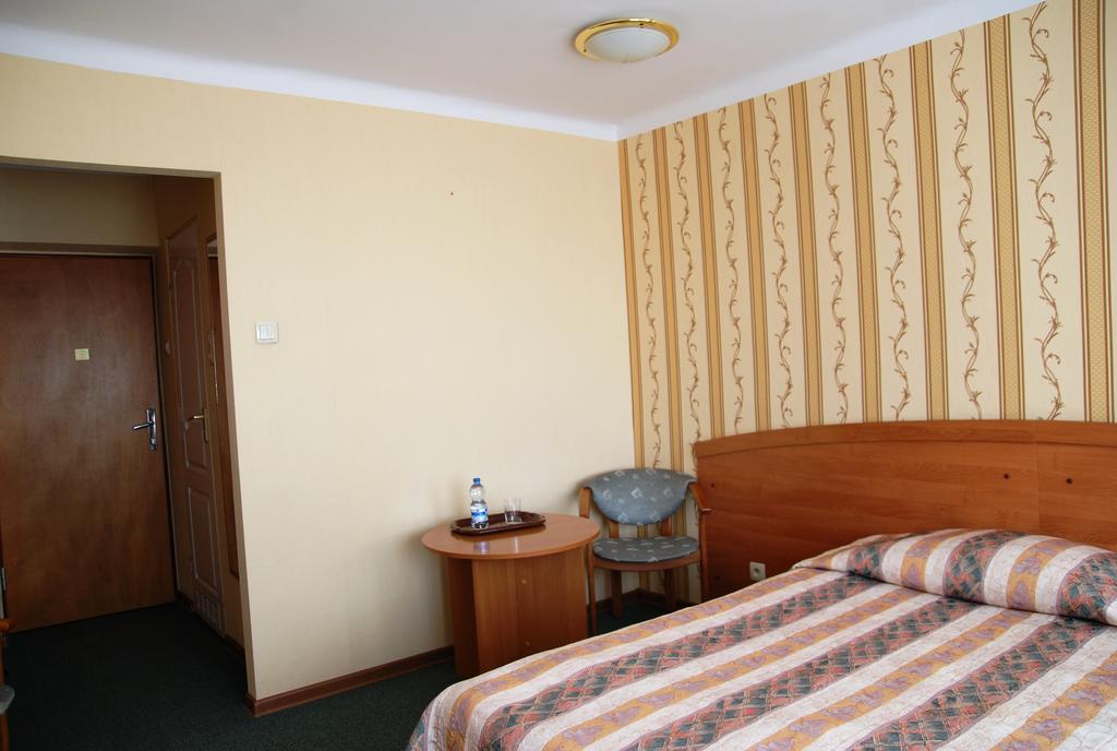 Hotel Swiatowit Łódź Extérieur photo