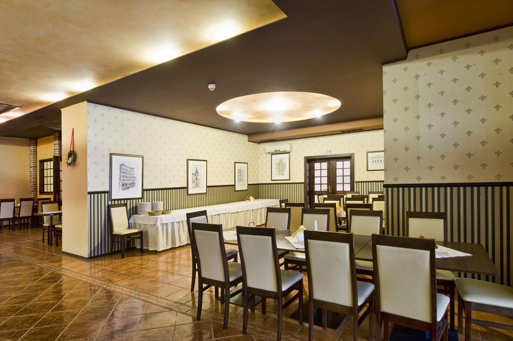 Hotel Swiatowit Łódź Extérieur photo